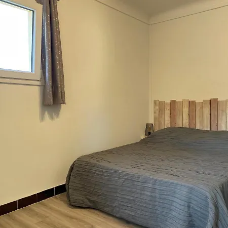 Appartement Climatise Bord De Mer La Faviere *